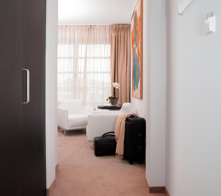 Hotel Alzinn Hesperange Room photo